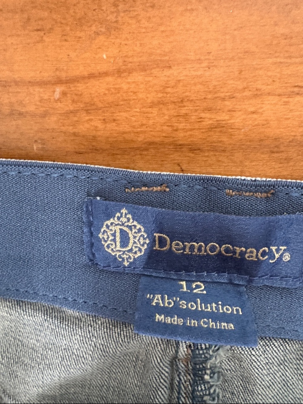 Democracy NWT AbSolution Skirise Wide Leg Distressed Blue Jeans Size 12 - Picture 10 of 16
